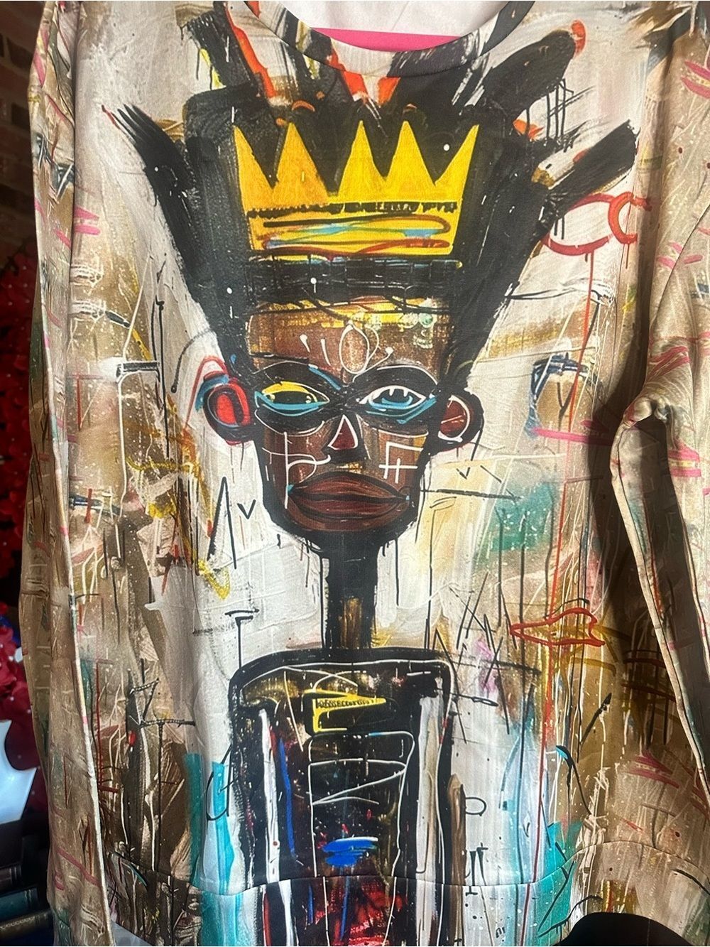 Graphic art inspired Crown Portrait unisex Long Sleeve Top. Size XL - Picture 6 of 6